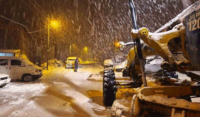 Konya'nın kayak merkezi beyaza boyandı