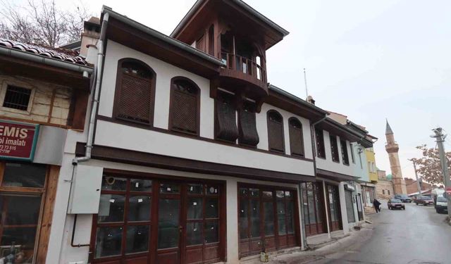 Kütahya İl Özel İdaresi'nden kültür ve sanata yeni mekânlar