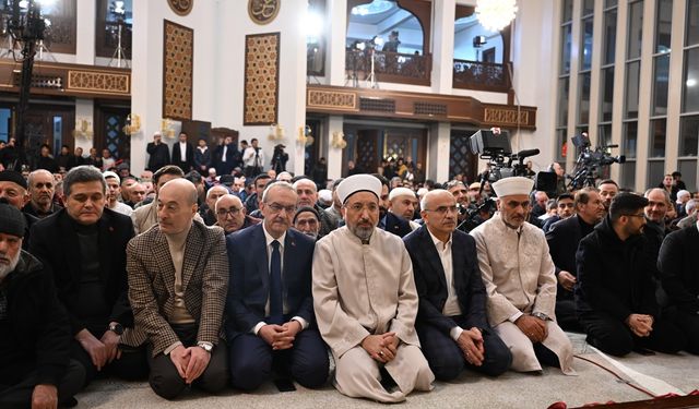 Malatya'da Miraç Kandili dualarla idrak edildi