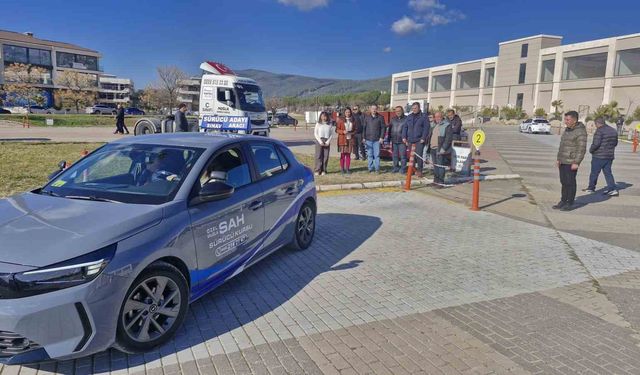 Muğla İl Milli Eğitim Müdürü Çay, MTSK sınav sahasında incelemelerde bulundu