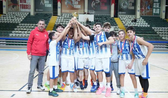Muğla'da U14 basketbol nefes kesti