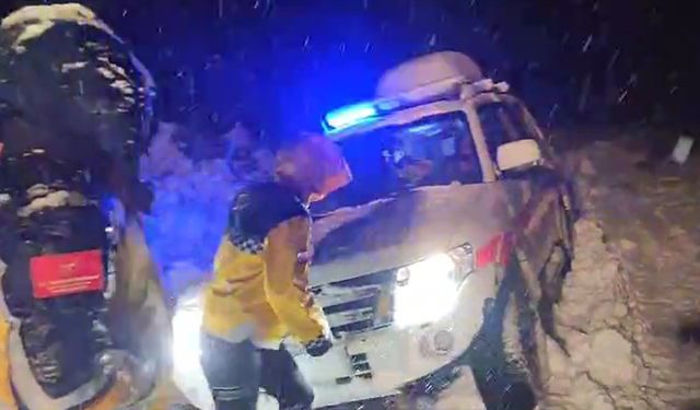 Muş'ta hasta çocuğa ulaşmak için ekipler seferber oldu