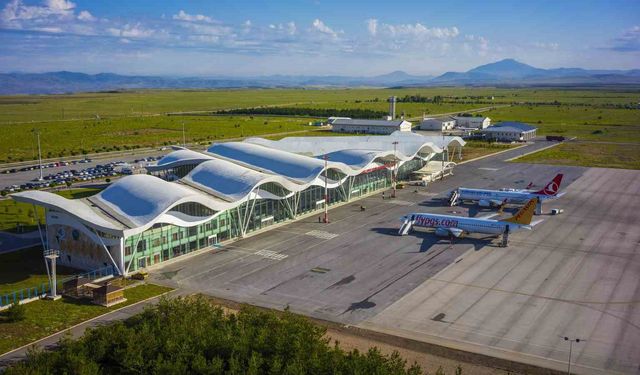 Nuri Demirağ Havalimanı'ndan yararlanan yolcu sayısı yarım milyonu geçti