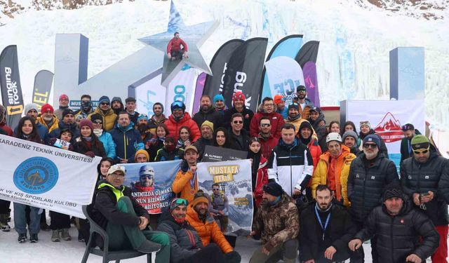 Palandöken Kayak Merkezi'nde Türkiye Buz Tırmanışı Şampiyonası gerçekleştirildi
