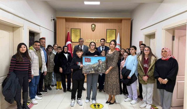 Pankreas kanserinden hayatını kaybeden gazinin anısı adliye duvarında yaşatılacak