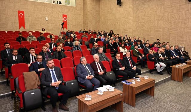 Rektör Sarıbıyık mesleki eğitimin geleceğini anlattı: '+1 modeli dünya standartlarında'