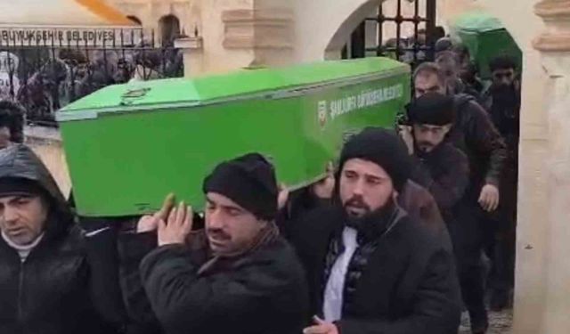 Şanlıurfa'daki tüp patlamasında hayatını kaybeden 3 kişi defnedildi