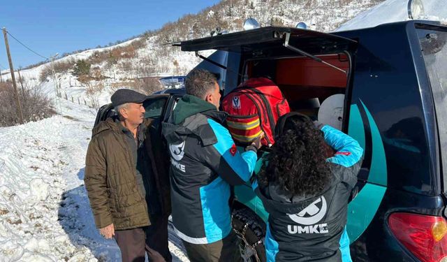 Tunceli'de UMKE ekipleri diyaliz hastası için seferber oldu