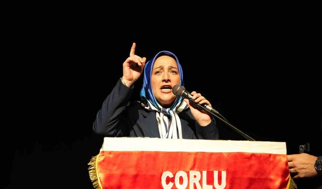 Türkiye'nin tek kadın kahveciler odası başkanı 3. kez seçildi