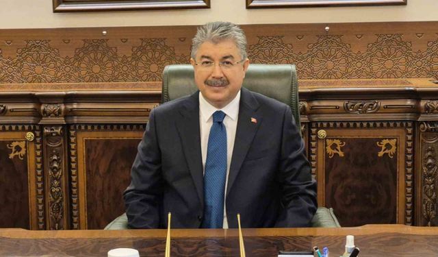 Vali Dr. Erdinç Yılmaz'ın ilk mesajı Eskişehir'e hizmet oldu