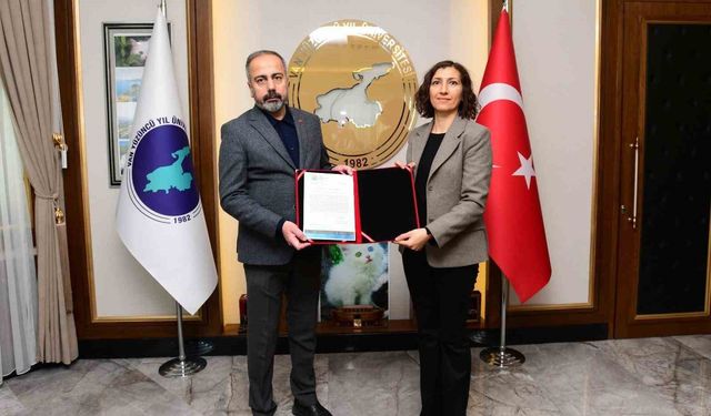 Van MYO Turist Rehberliği Programına TURAK'tan 6 yıllık tam akreditasyon