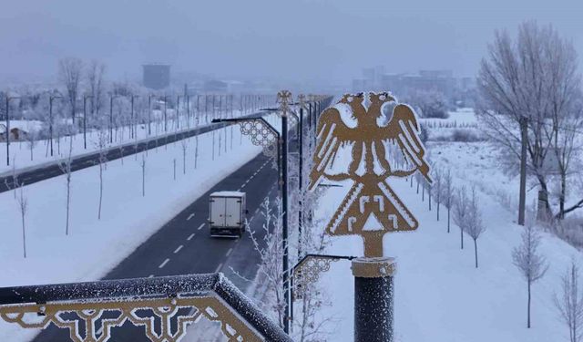 Yakutistan değil Sivas: Termometreler eksi 22 dereceyi gösterdi, şehirde hayat dondu