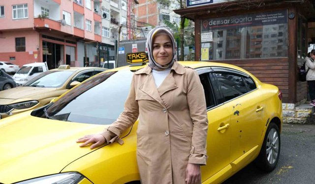 Rize'nin kadın taksi şoförü takdir görüyor