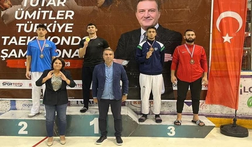 Ümitler Türkiye Taekwondo Şampiyonasında Bronz Madalya Bayburt'un Oldu