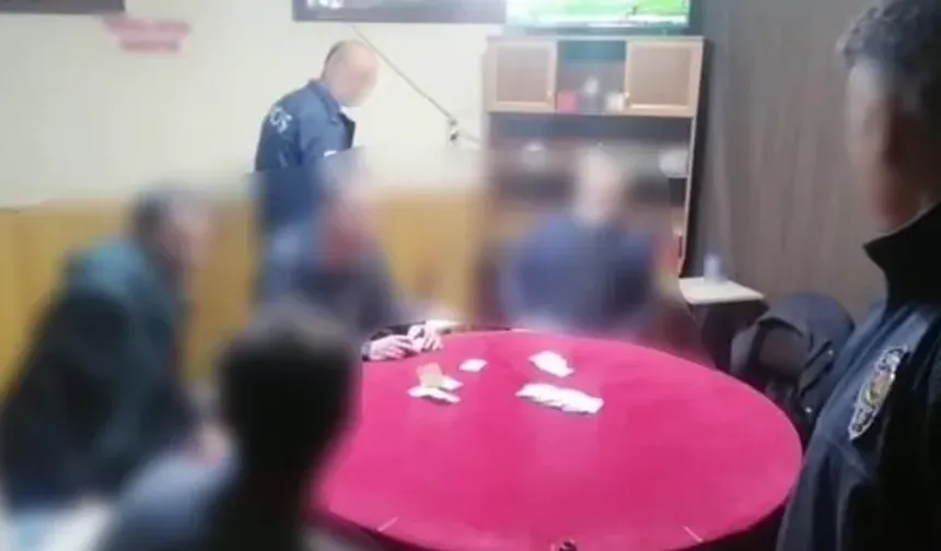 Trabzon'da Kumar Oynayan 13 Kişi Suçüstü Yakalandı