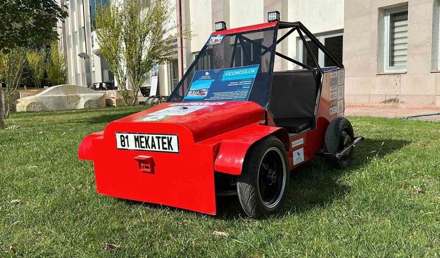 Geri dönüşüm malzemeleriyle elektrikli araç yaptılar