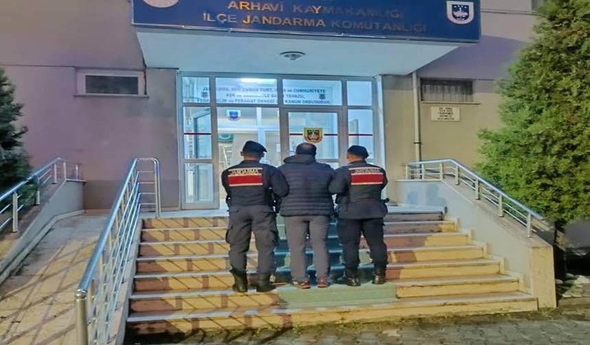 Artvin'de Yurt Dışına Kaçma Girişimi Tespit Edilen FETÖ Üyesi Yakalandı