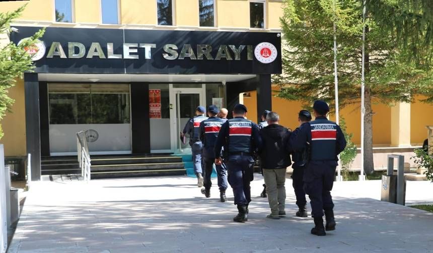 Bayburt'ta Uyuşturucu Operasyonunda 3 Kişi Tutuklandı