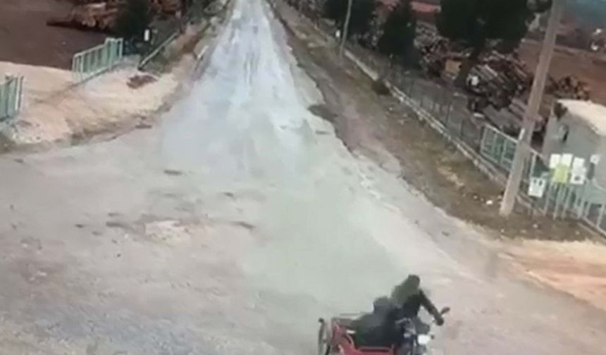 Denizli'de evli çiftin öldüğü kaza kamerada