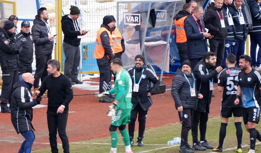 Erzurumspor FK - T.Bandırmaspor: 2-0