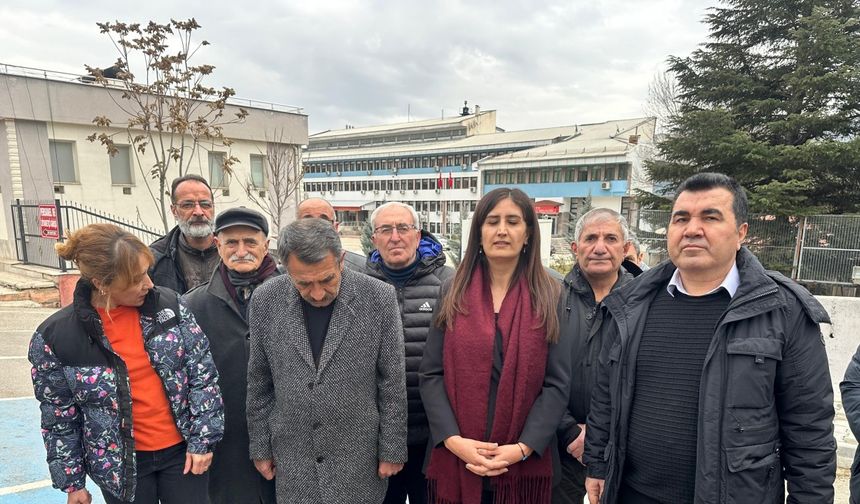 Görevden uzaklaştırılan Tunceli Belediyesi Eş Başkanı Orhan’ın ev hapsi kararı kaldırıldı