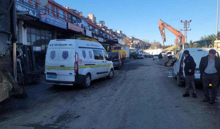 İş yerinde tabancayla vurulan oto tamircisi yaralandı