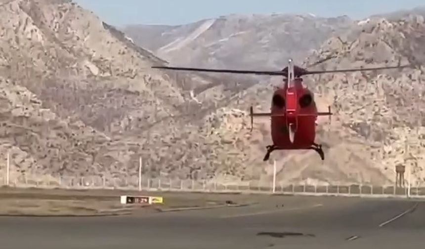 Şırnak’ta ambulans helikopter, 5 aylık bebek için havalandı