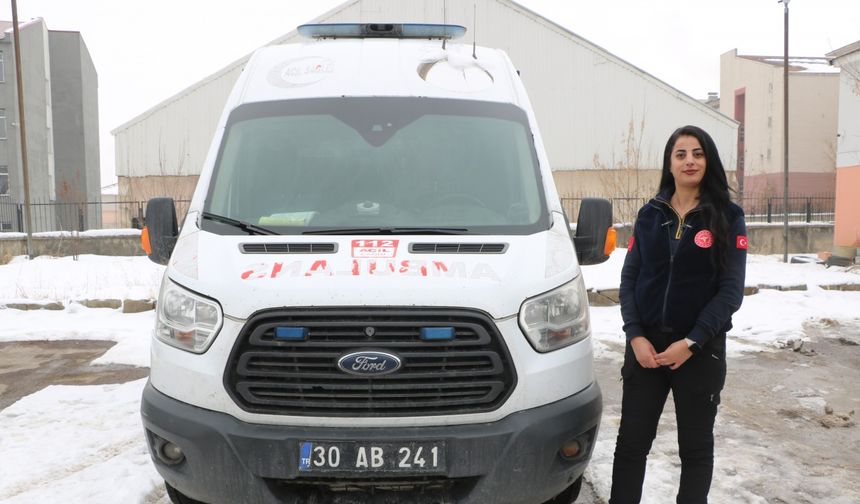 Yüksekova’nın kadın ambulans şoförleri / Ek fotoğraflar