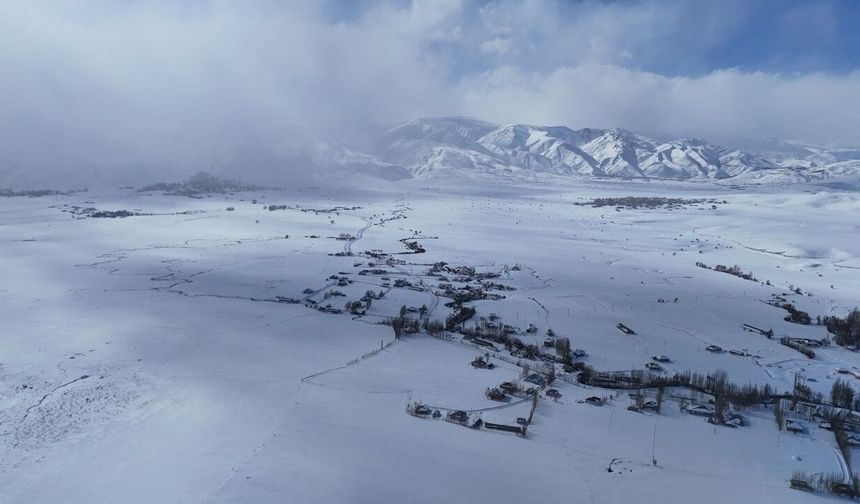 Nehil Deresi'ndeki menderesler dronla görüntülendi