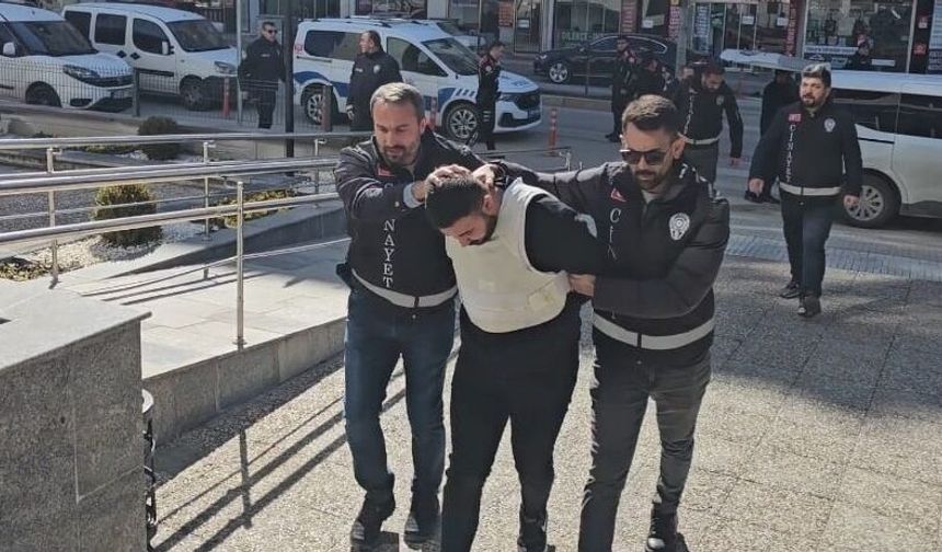 Çay ocağına pompalı tüfekle saldırıda şüpheli yakalandı