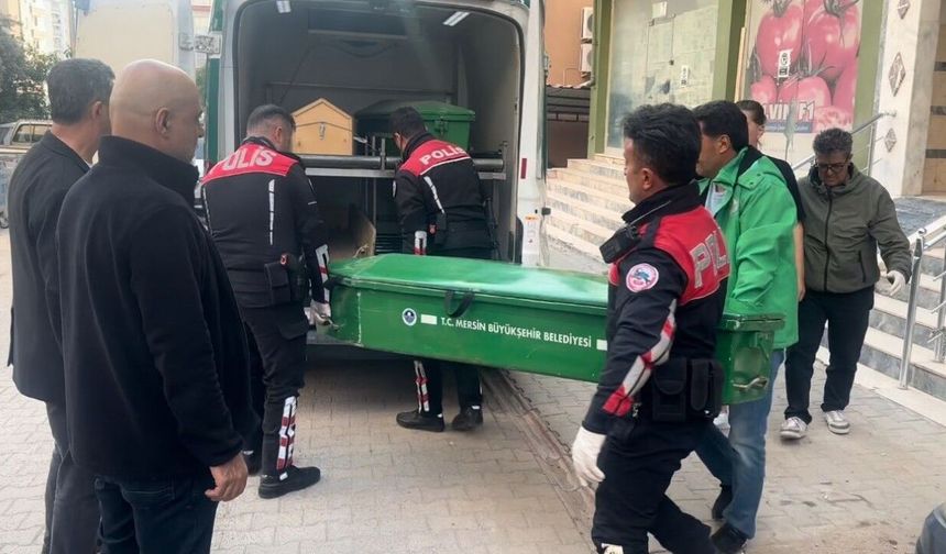 Kayıp olarak aranıyordu, apartman bahçesinde ölü bulundu