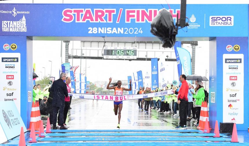 20. İstanbul Yarı Maratonu, rekor katılımla pazar günü koşulacak