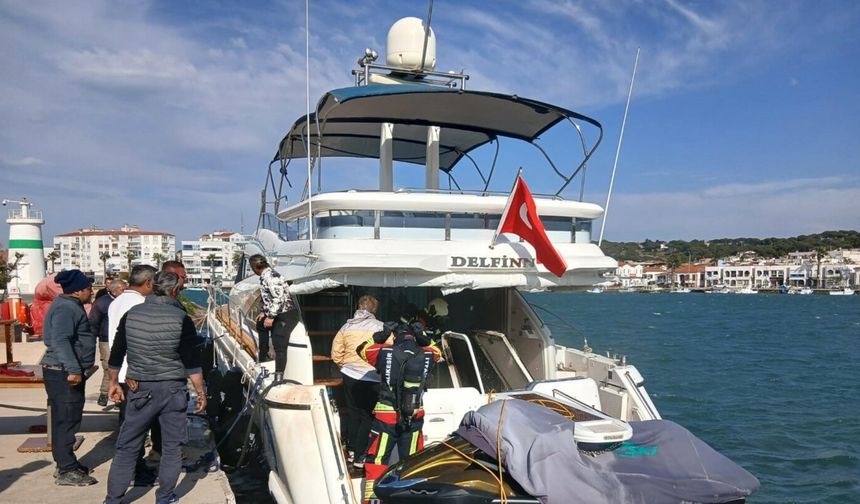 Ayvalık'ta marinada bağlı motoryatta yangın