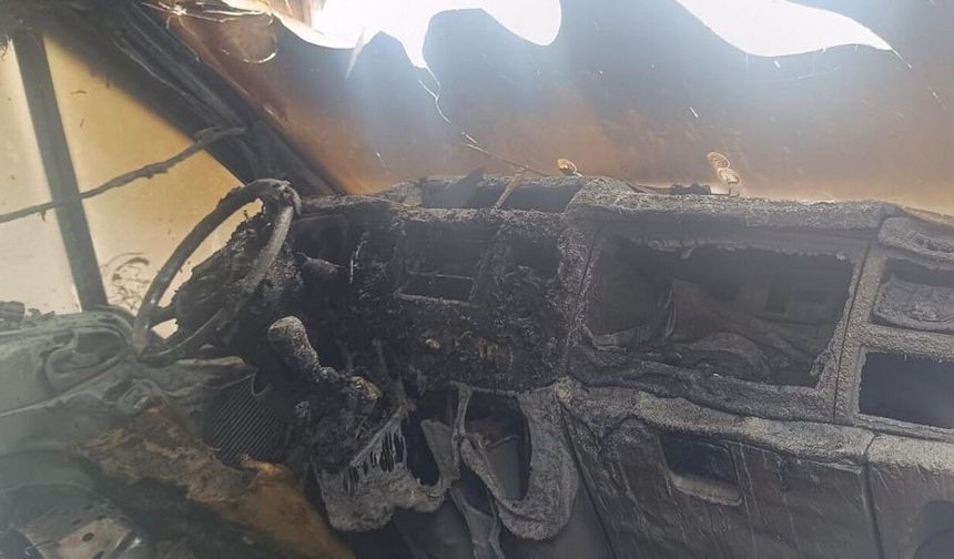 Tamire götürülen çekici, alev alev yandı