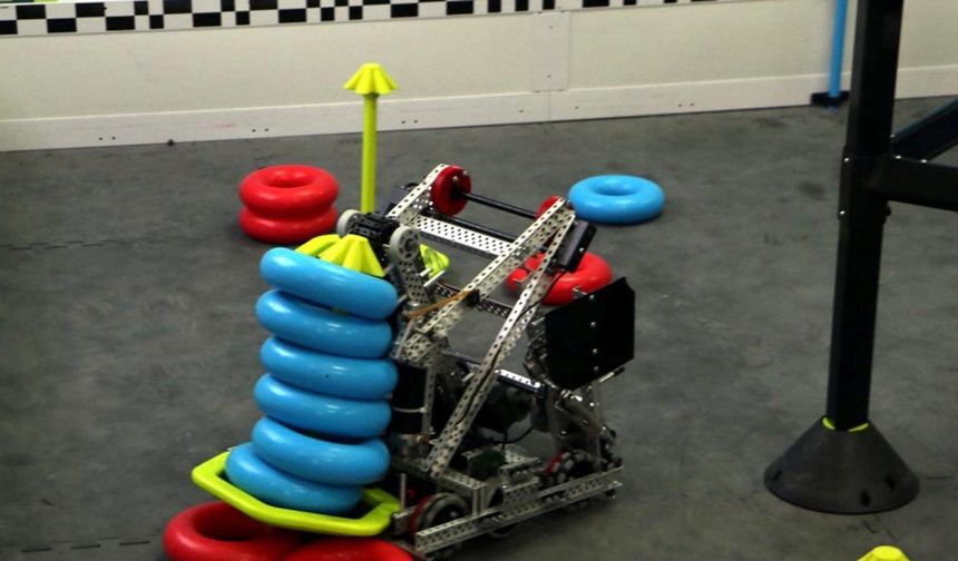 Tekirdağlı lise öğrencileri, ürettikleri robotla ABD'de Türkiye'yi temsil edecek