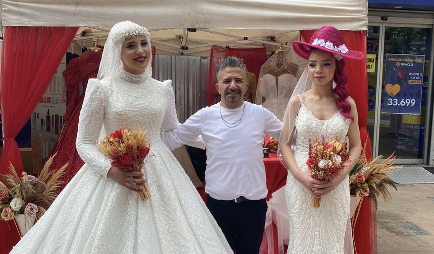 Berberler ve kuaförler festivalinde renkli görüntüler ortaya çıktı