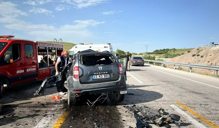 Elazığ’da TIR ile otomobil çarpıştı: 1 ölü, 2 ağır yaralı (2)