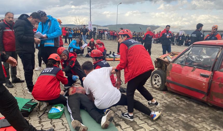 Hava saldırısı senaryosunda nefes kesen tatbikat