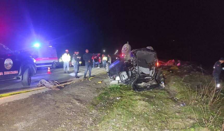 Rize’de Hafif Ticari Araç Takla Attı 3 Ölü  2 Yaralı