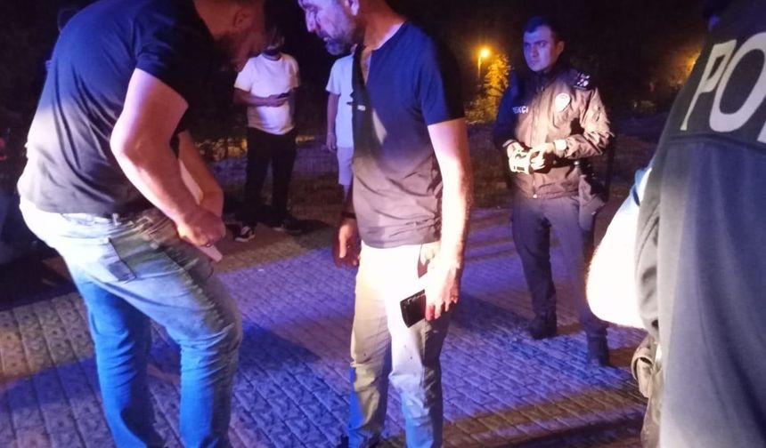 Beyzbol sopası ile saldıran komşusunu vuran şüpheli tutuklandı