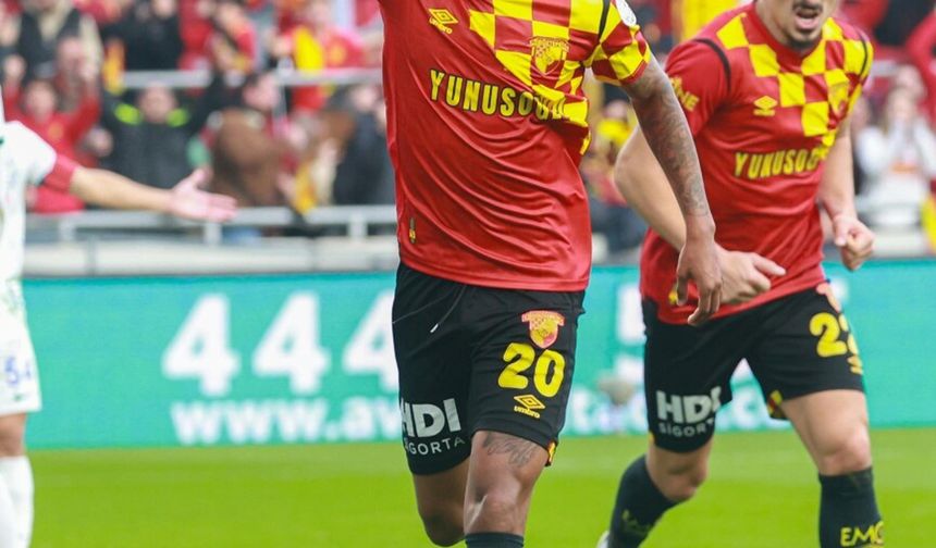Göztepe'de Miroshi'ye Alman kancası
