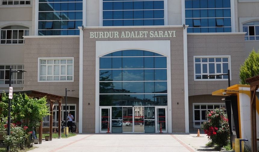 Özge cinayetinde 4 şüpheli adliyede