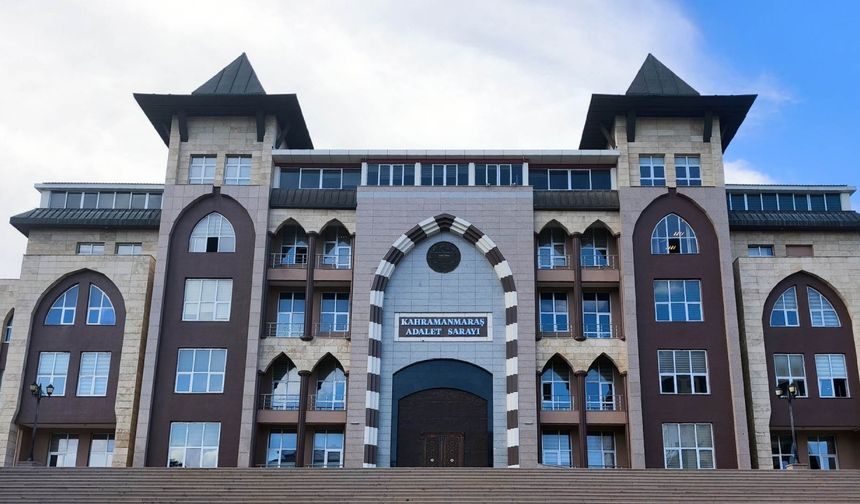 Yaya geçidinde aracıyla çaptığı kadının ölümüne neden olan sürücüye ilk duruşmada tahliye