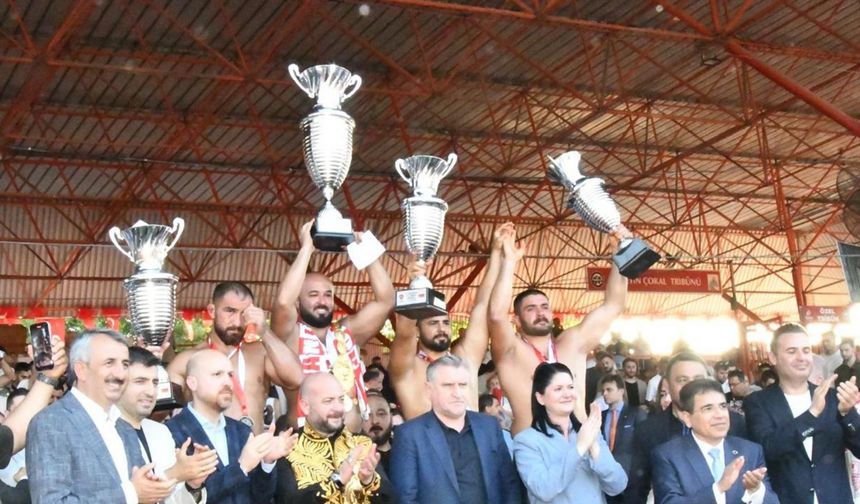 Kırkpınar’da altın kemerin sahibi Orhan Okulu oldu / Ek fotoğraflar