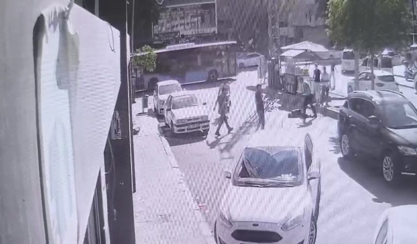 Otomobilin çarptığı bisikletteki Ali kurtarılamadı