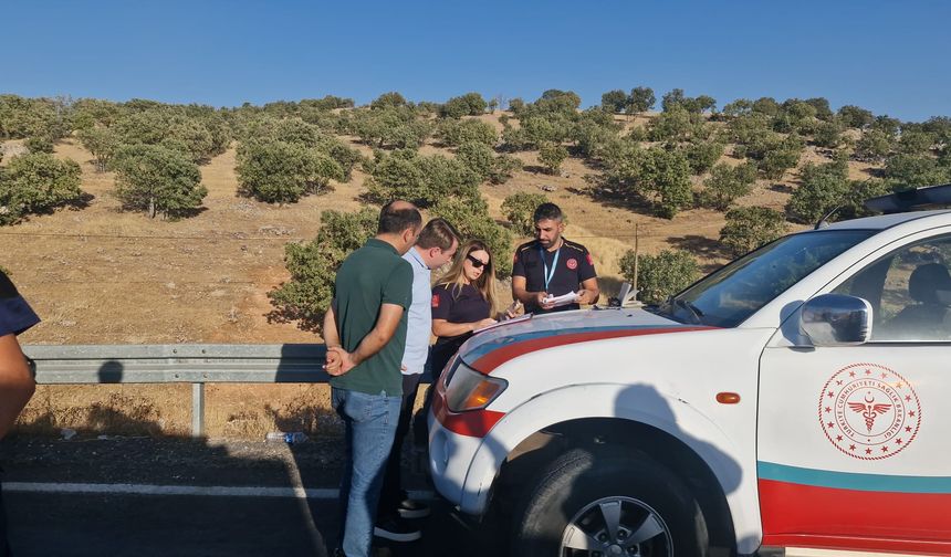 Diyarbakır'da minibüs devrildi: 1 ölü, 16 yaralı (2)