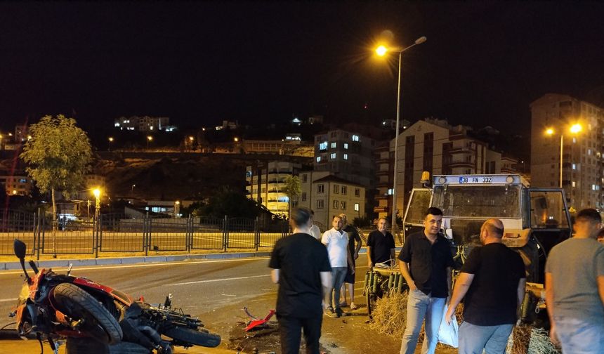 Kayseri’de traktöre arkadan çarpan motosikletin sürücüsü öldü