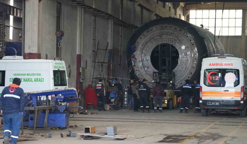 3 ton sac levhanın altında can veren 2 işçinin soruşturmasıyla ilgili yeni gelişme: İşletme sahibi, müdür ve şef gözaltında