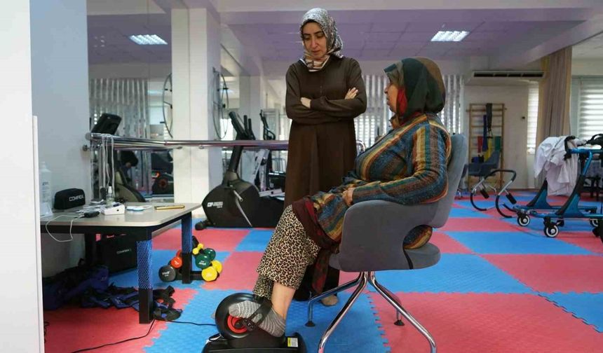 Aktif yaşam merkezinde yaş almışlara özel ilgi