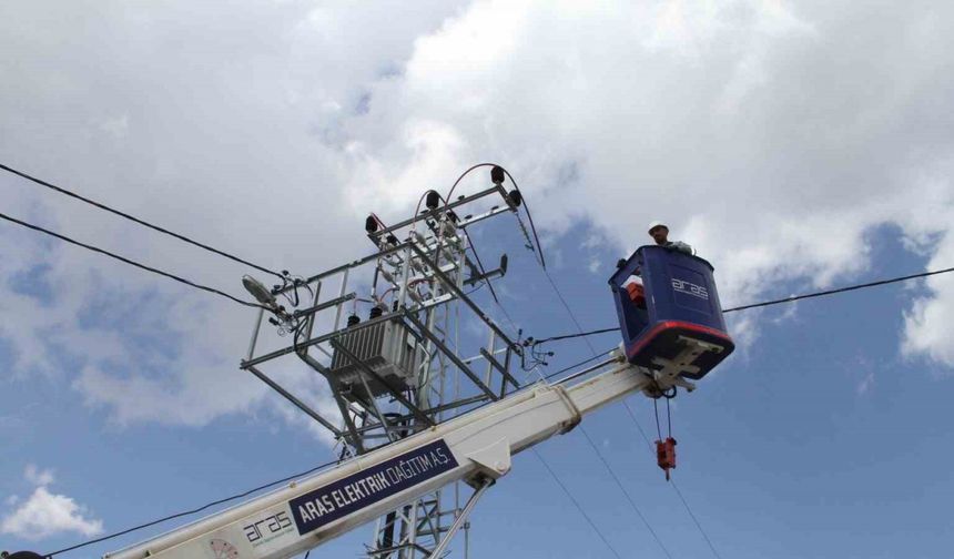 Aras EDAŞ, Patnos’ta enerji altyapısını güçlendirmeyi sürdürüyor